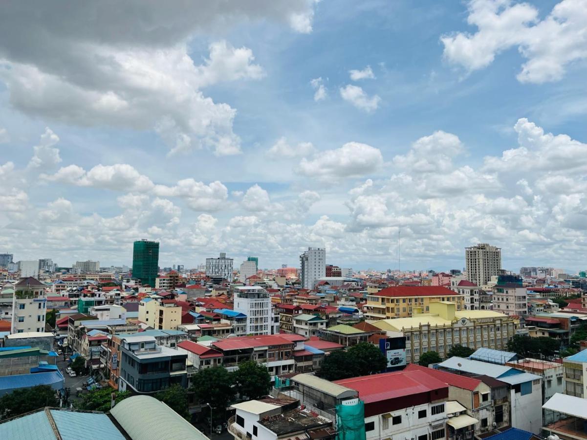 Chung Hsin Hotel 中信酒店 Phnom Penh Zewnętrze zdjęcie