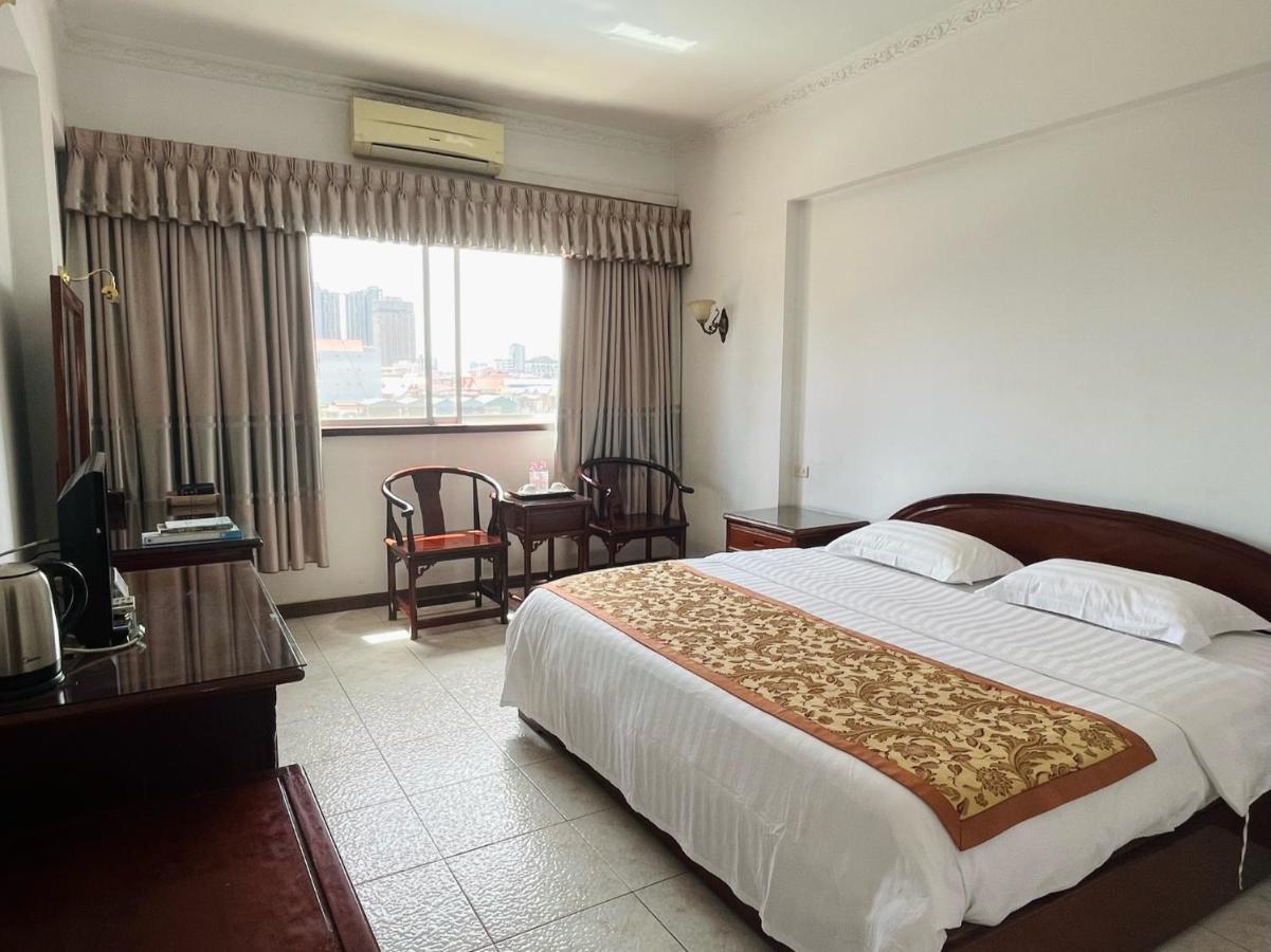 Chung Hsin Hotel 中信酒店 Phnom Penh Zewnętrze zdjęcie